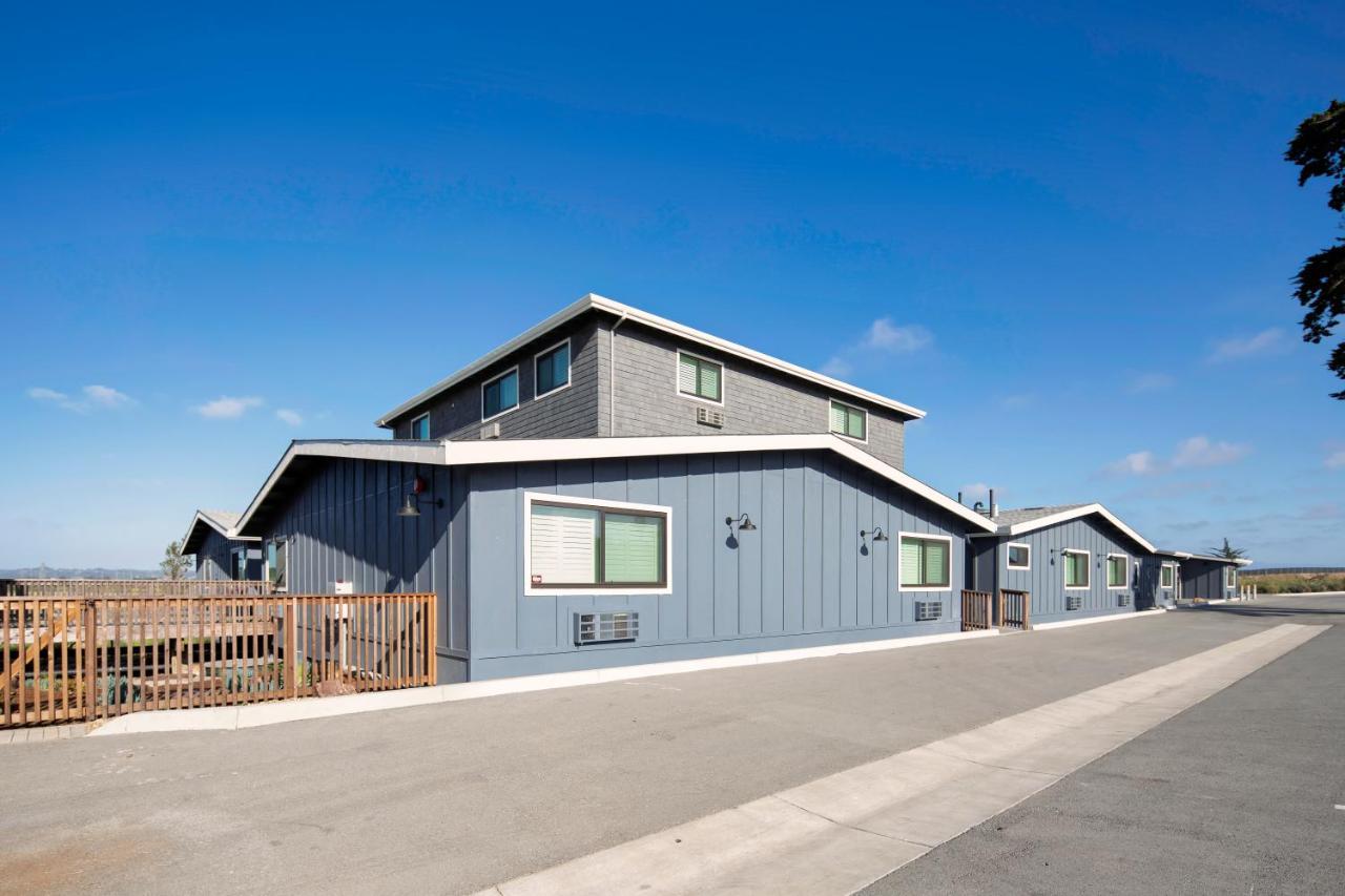 Inn At Moss Landing Point Exterior foto