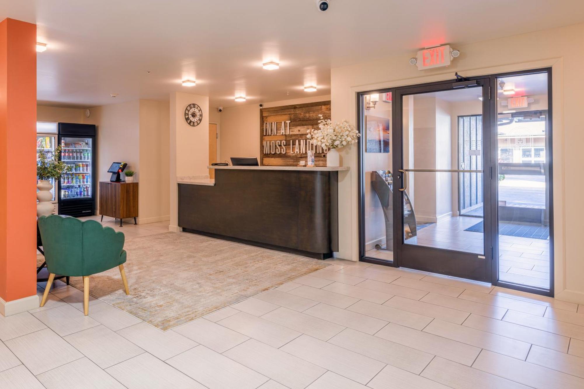 Inn At Moss Landing Point Exterior foto